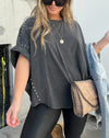 Stefanie - OVERSIZED T-SHIRT MET STUDS